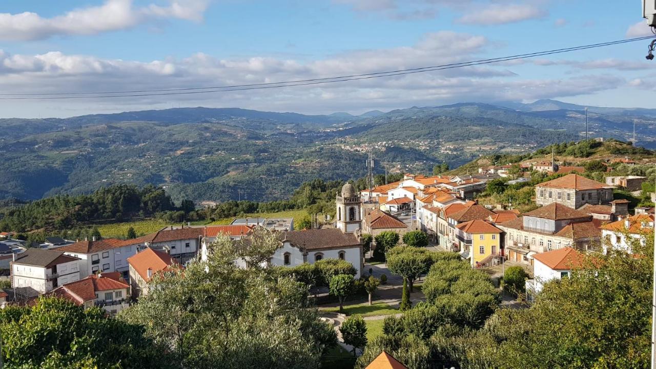 Casa Da Zefinha, Em Cinfaes, No Douro Daire Dış mekan fotoğraf